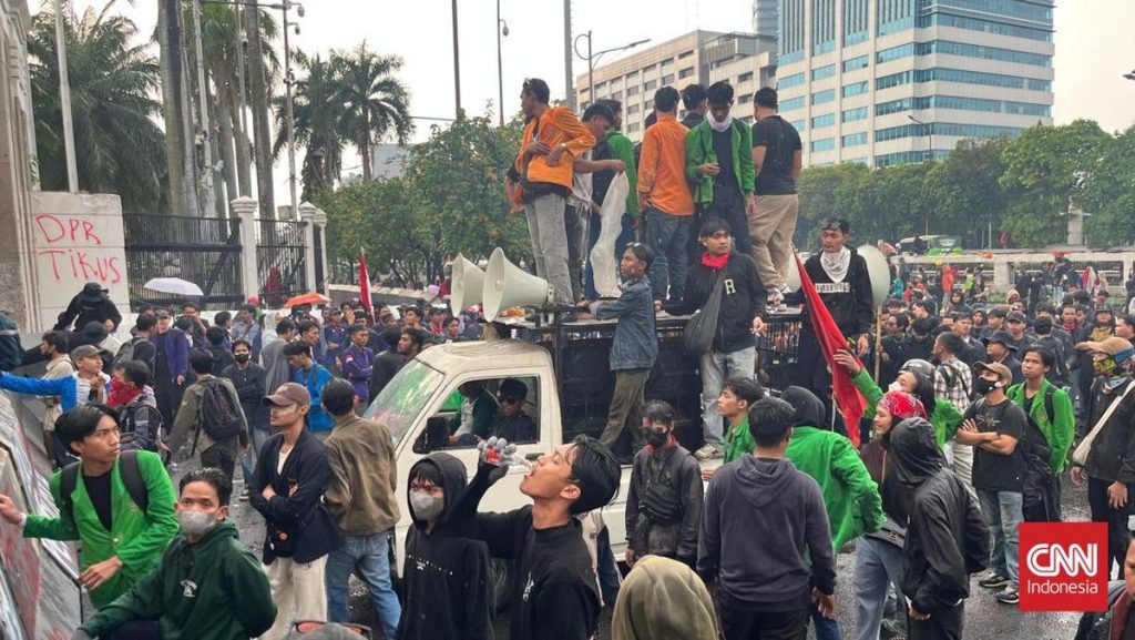 Demo Mahasiswa Hari Ini Kukuh Tolak Tunjangan Tinggi Anggota DPR