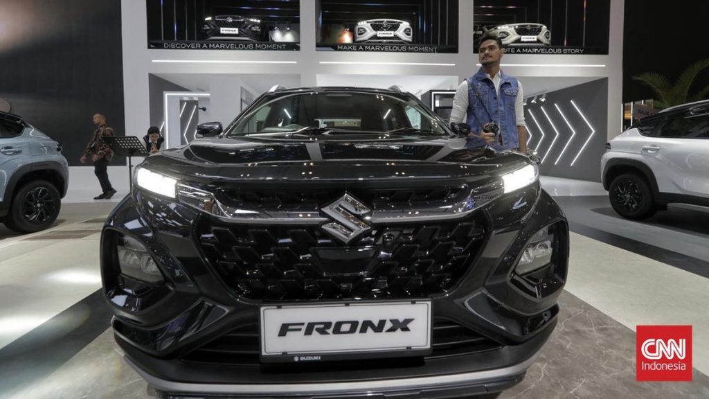 Kelebihan Suzuki Fronx dari Pesaingnya